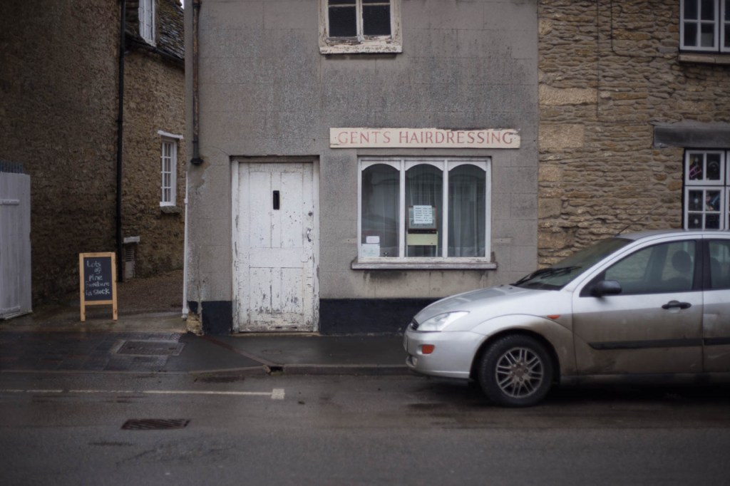 Why do photographers take&nbsp;pictures?