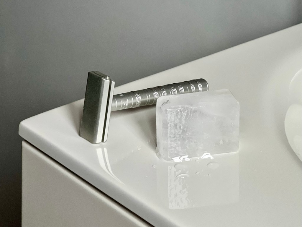 Best Ways to Soothe Irritation and Nicks After Shaving Your Head